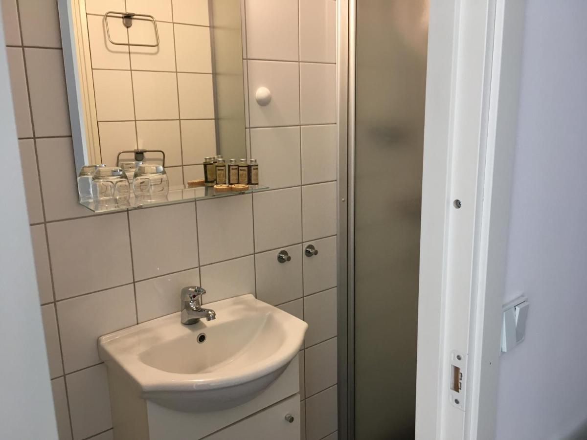 Vingarden I Arild Hotel Luaran gambar
