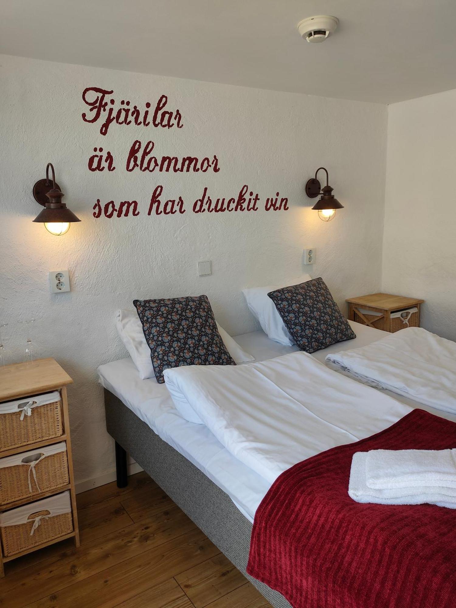 Vingarden I Arild Hotel Luaran gambar